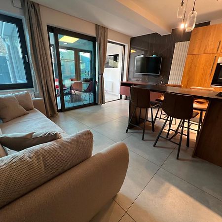 Alison Apartments Premantura Kültér fotó
