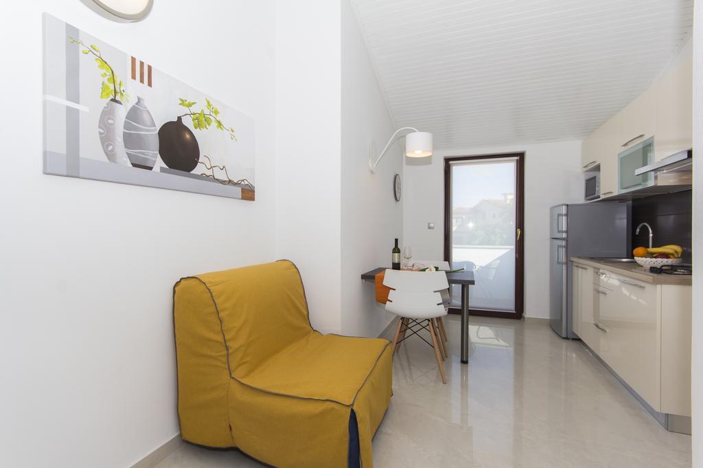 Alison Apartments Premantura Kültér fotó