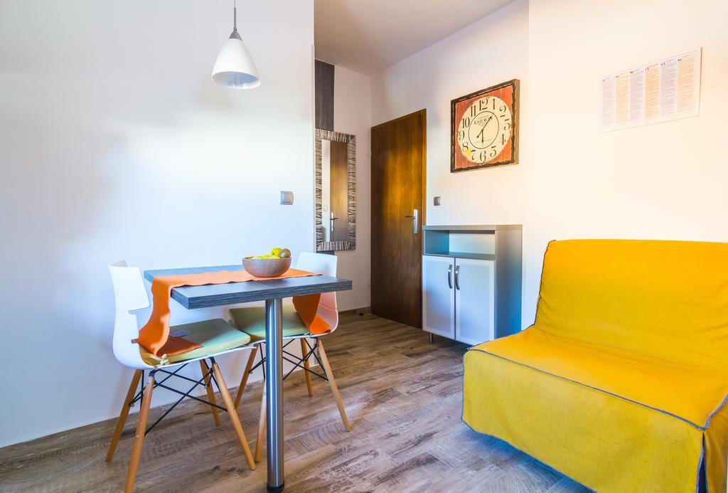 Alison Apartments Premantura Kültér fotó
