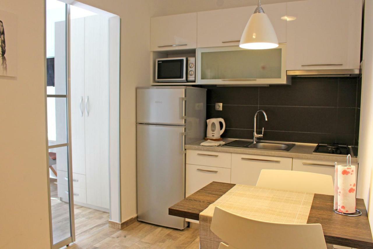 Alison Apartments Premantura Kültér fotó